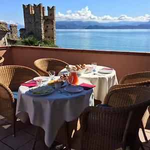 Degli Oleandri 3*, Sirmione Italia
