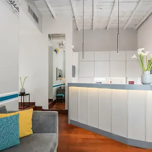 Maison Giulia By Hili 2*, Roma Italia